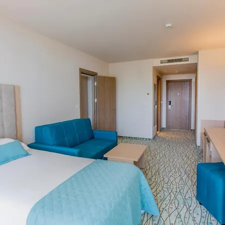 Hotel Astoria & Private Złote Piaski