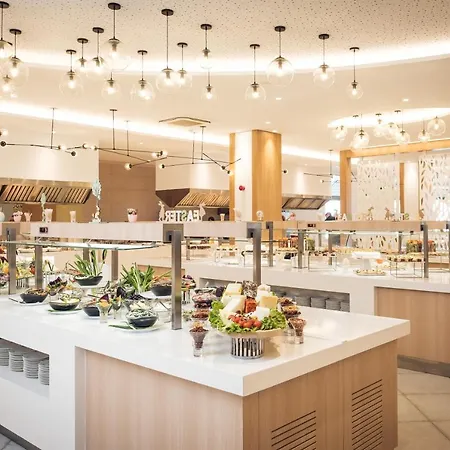 מלון Astoria Inclusive- Private & Club גולדן סנדס