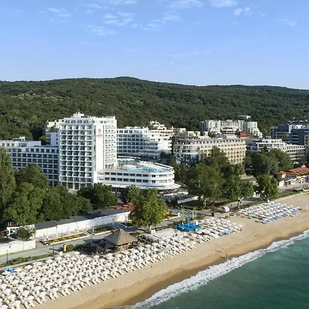 Hotel Astoria & Private 4*