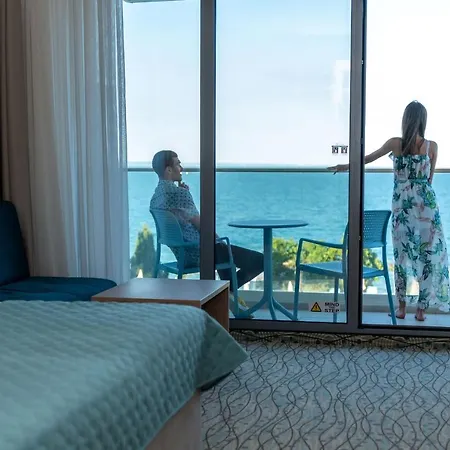 מלון Astoria Inclusive- Private & Club גולדן סנדס