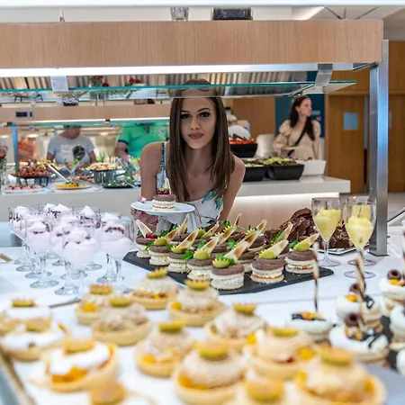 Astoria Inclusive- Private & Club 4* Золотые Пески