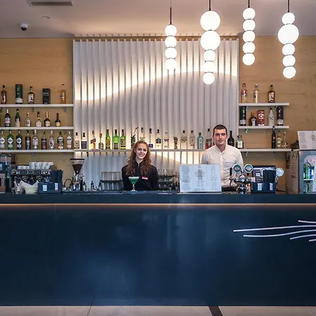 Astoria & Private Hotel