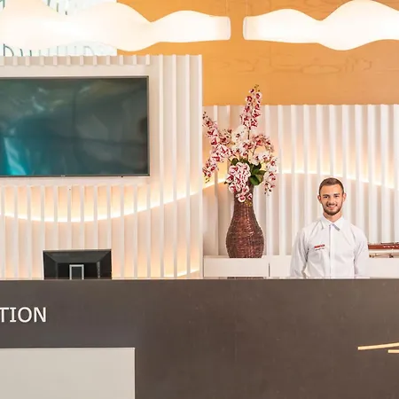 Отель Astoria Inclusive- Private & Club