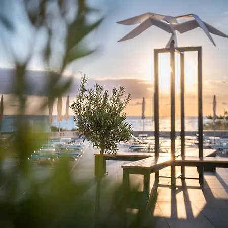 Astoria By Astoria Collection