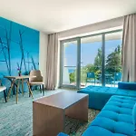 Astoria By Astoria Collection Hotel 4*