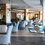 Astoria By Astoria Collection ホテル