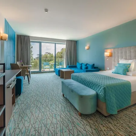 Astoria Inclusive- Private & Club