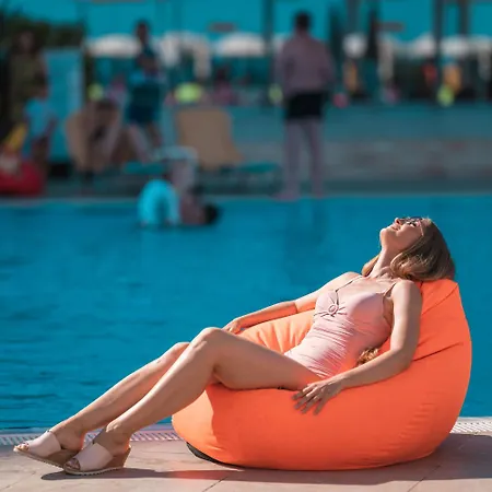 Astoria Inclusive- Private & Club Отель